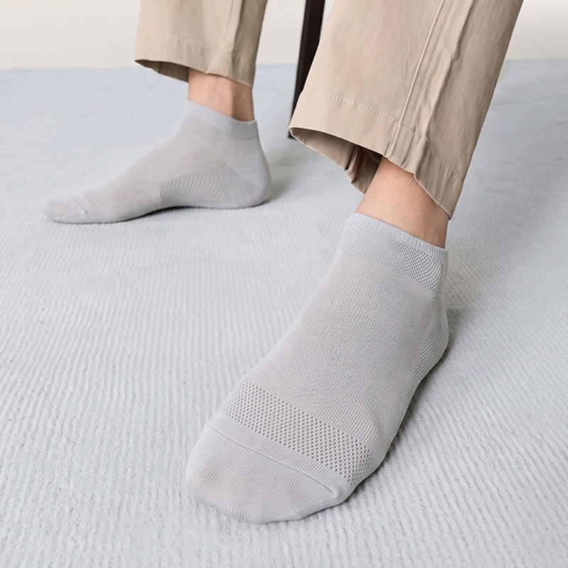 Men Sports Socks White No Show - Badminton Youtube 评论和价格